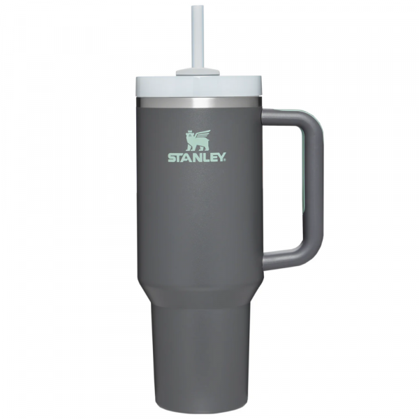 Only 35.98 usd for STANLEY 40oz (1.18L) The Quencher H2.0